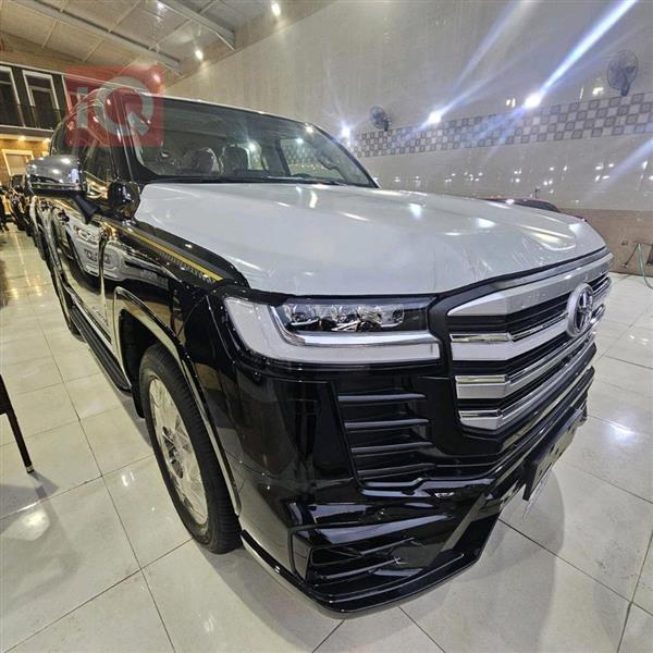 Toyota for sale in Iraq